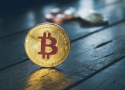 随着交易所供应量降至5年低点，比特币(BTC)跃升至 38,000 美元